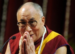 「中國要求達賴喇嘛必須轉世」！